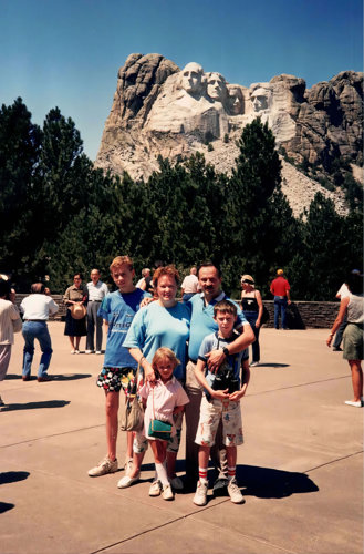 Family road trip (Mount Rushmore, 1989)